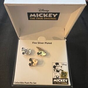 Disney Mickey Mouse 90 years Push Pin Set